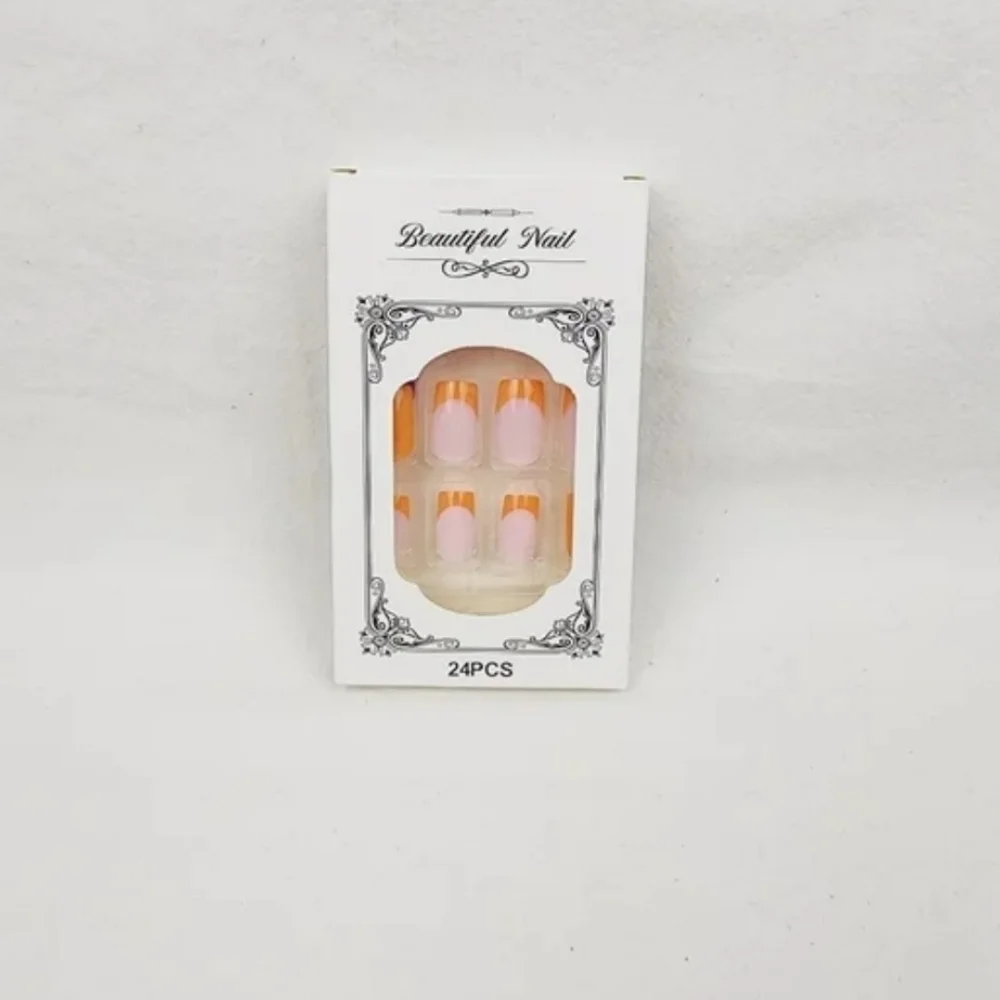 24 Pieces Fake Press On Nails